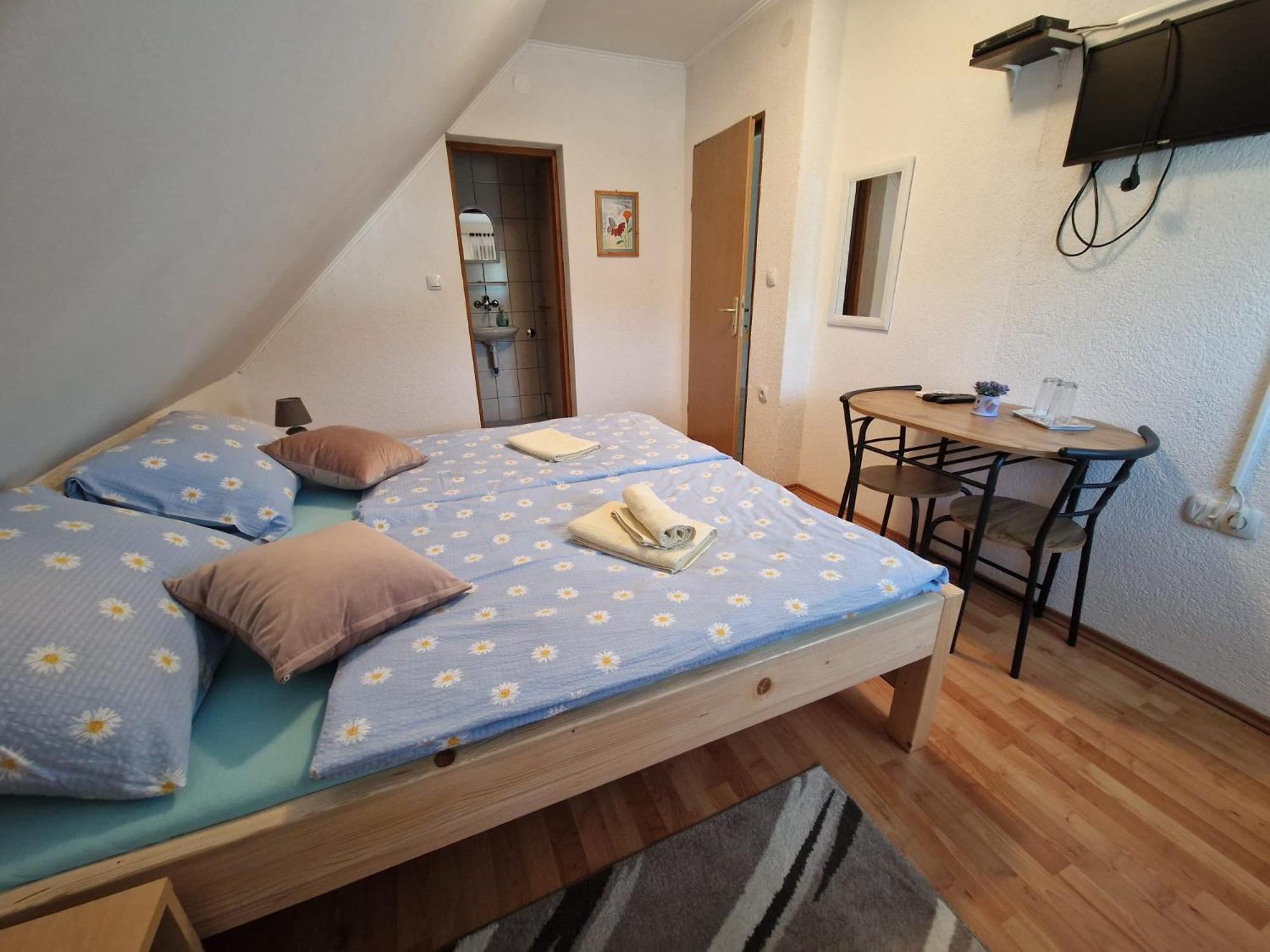House Luketic Hotel Rastovača Екстериор снимка