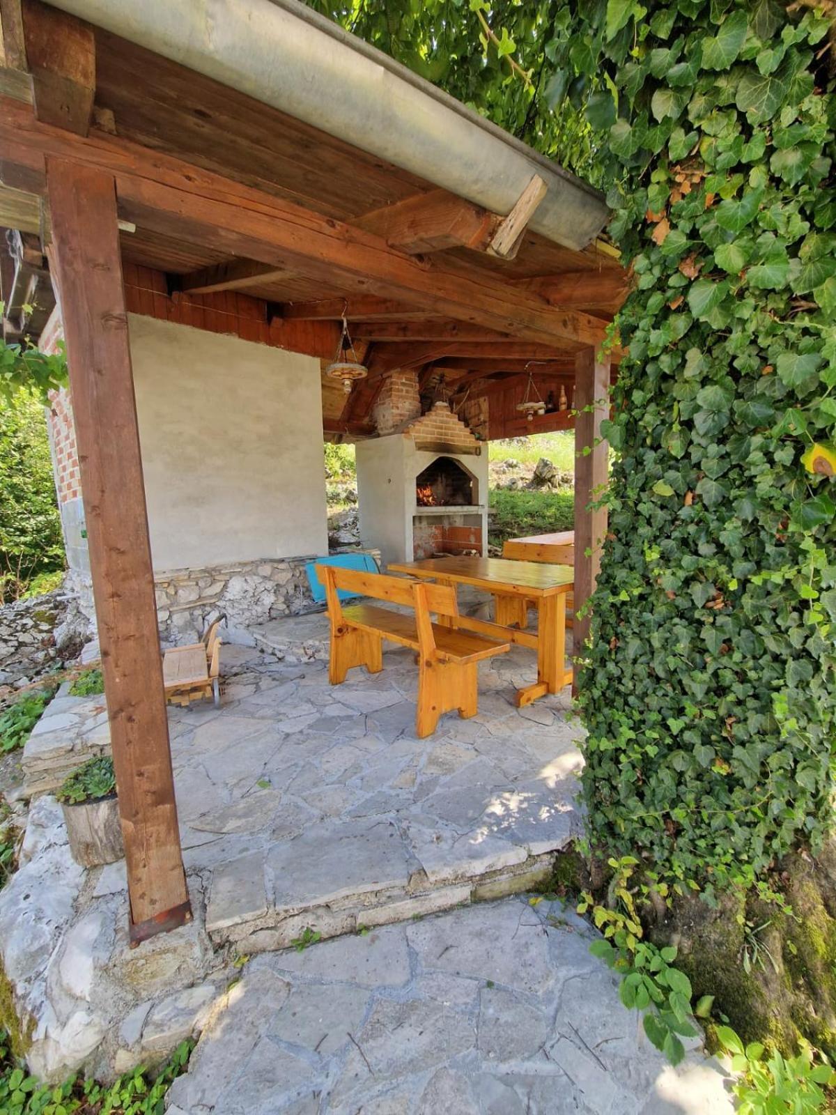 House Luketic Hotel Rastovača Екстериор снимка