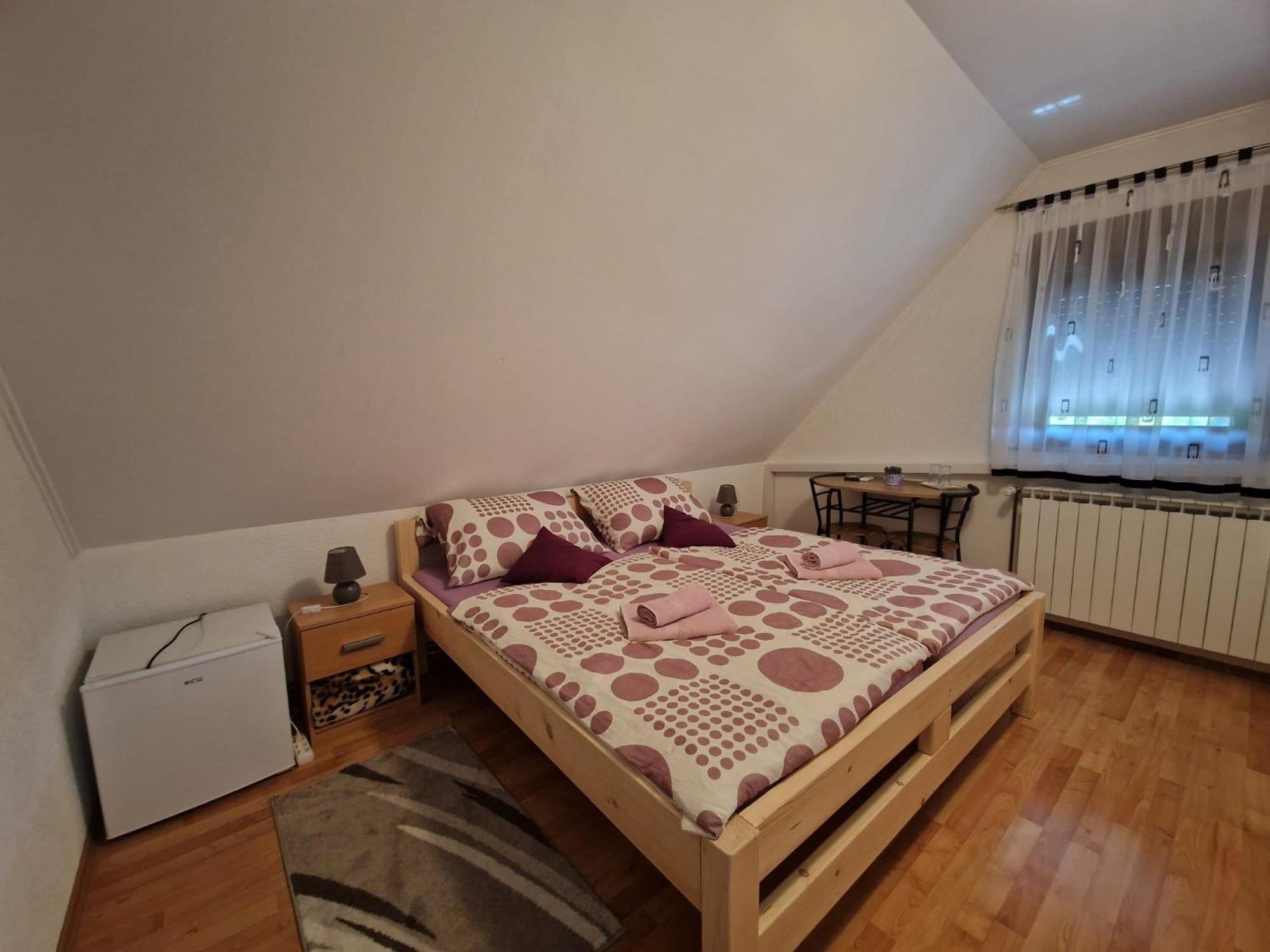 House Luketic Hotel Rastovača Екстериор снимка