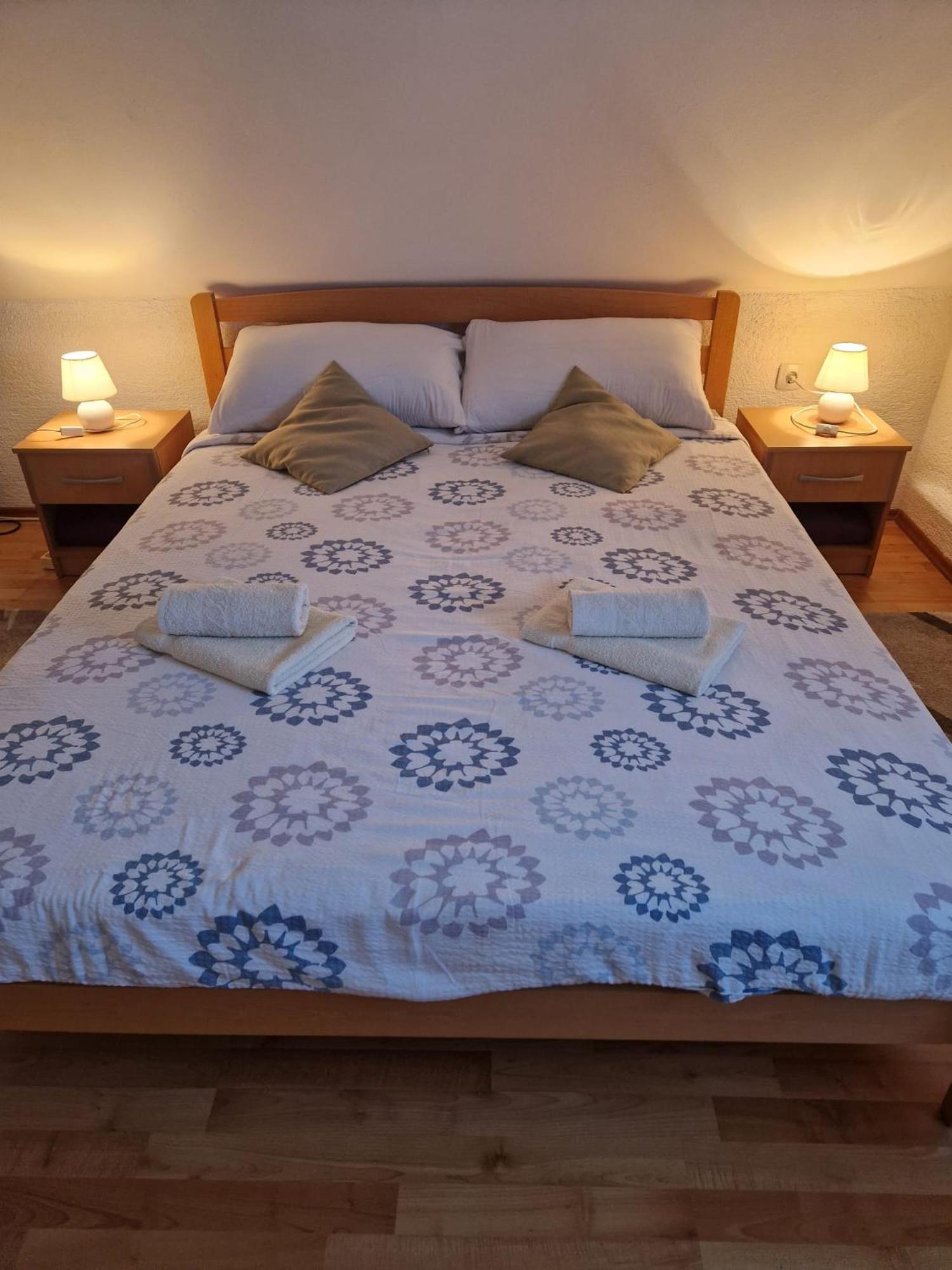 House Luketic Hotel Rastovača Екстериор снимка