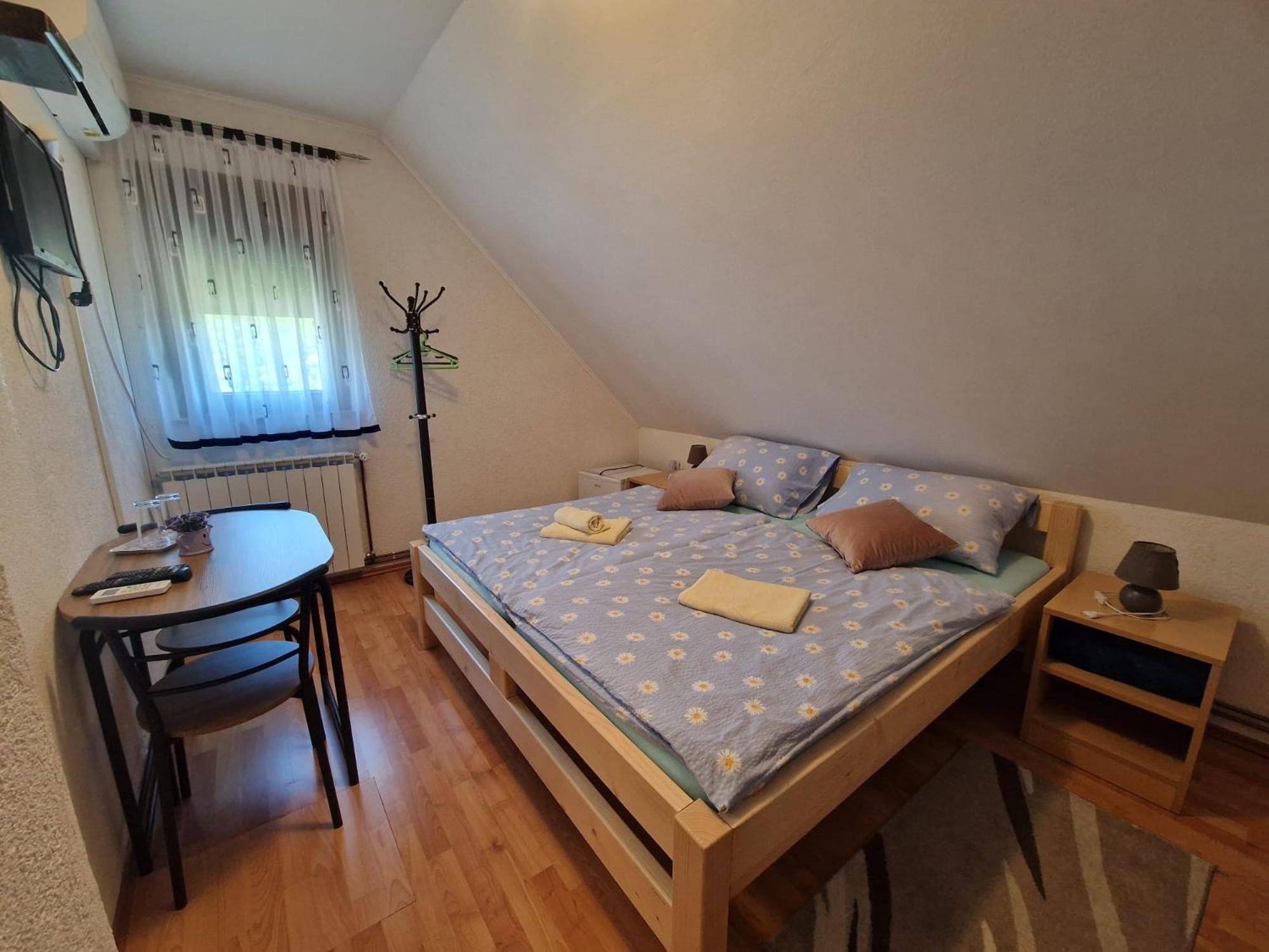 House Luketic Hotel Rastovača Екстериор снимка